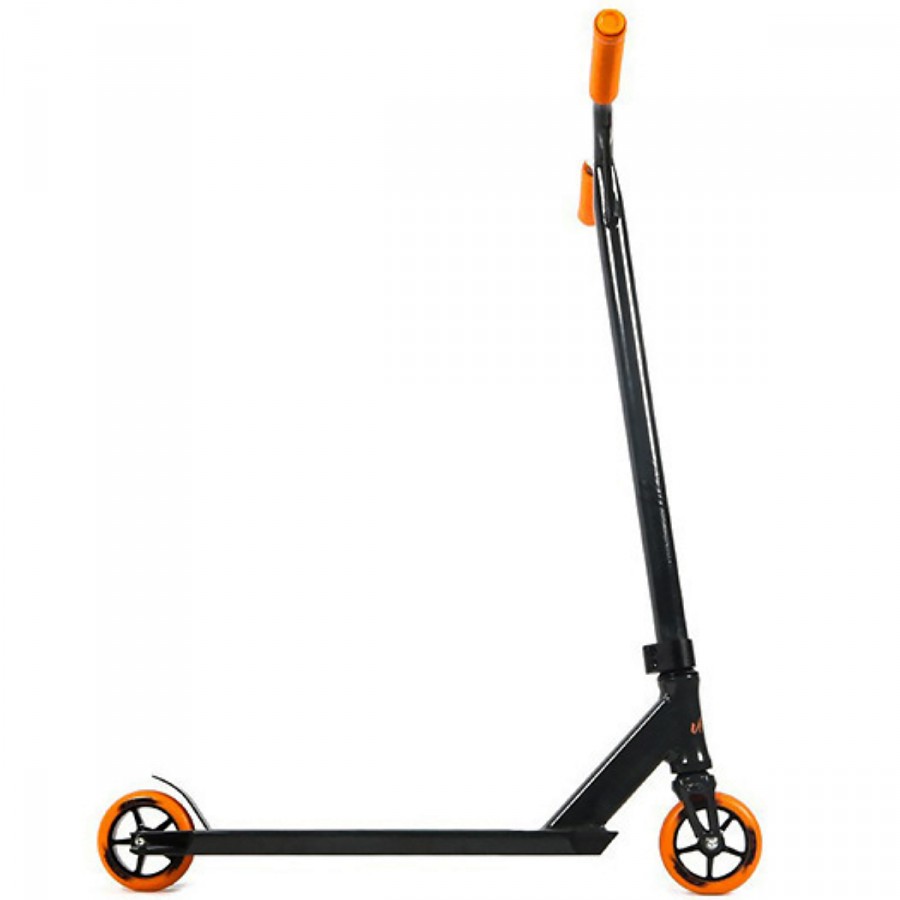 Versatyl Scooter Complete Bloody Mary 2019