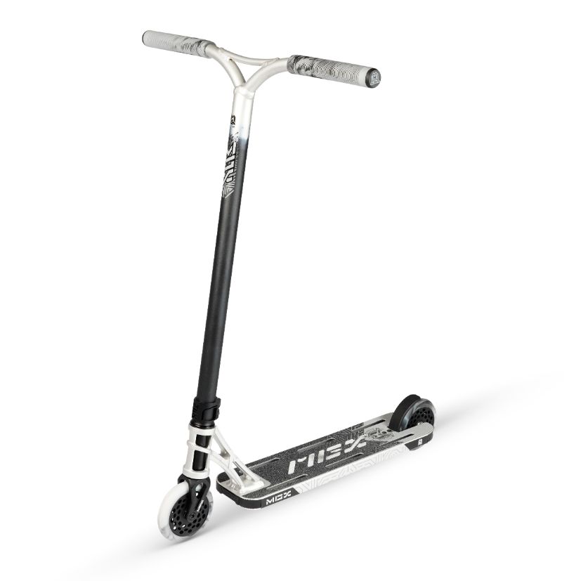 Trotinette Freestyle Madd gear MGP Mgx Extreme E1 Silver/Black 2024 